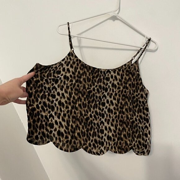 CHARLOTTE RUSSE Brown Black Cheetah Leopard Animal Print Scalloped Hem Crop Top - Picture 5 of 10